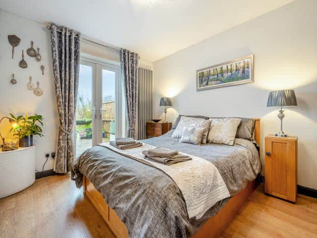 Double bedroom | Hindscarth Apartment - Hindscarth Holidays, Camelford