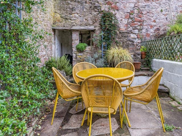 Sitting-out-area | Rose Cottage, Brixham