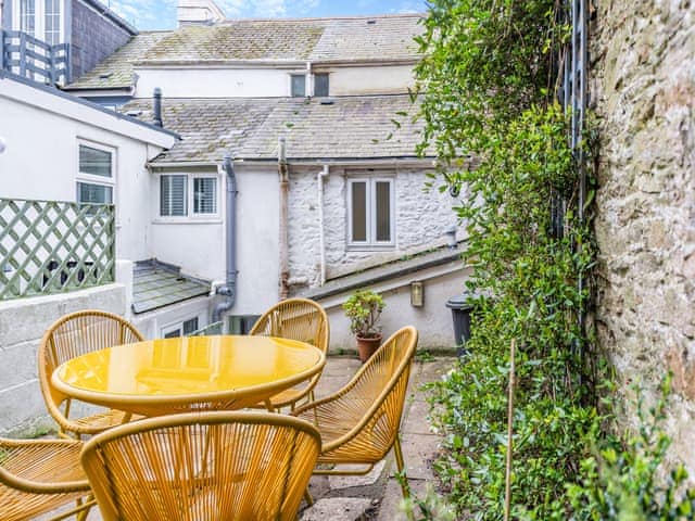 Sitting-out-area | Rose Cottage, Brixham