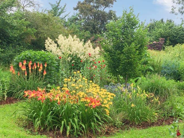 Garden | Owls Nest, Eye