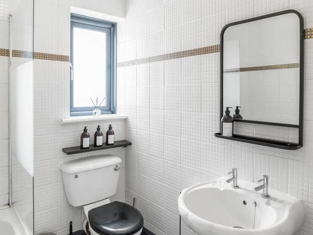 Bathroom | Eaton Beach House, Margate