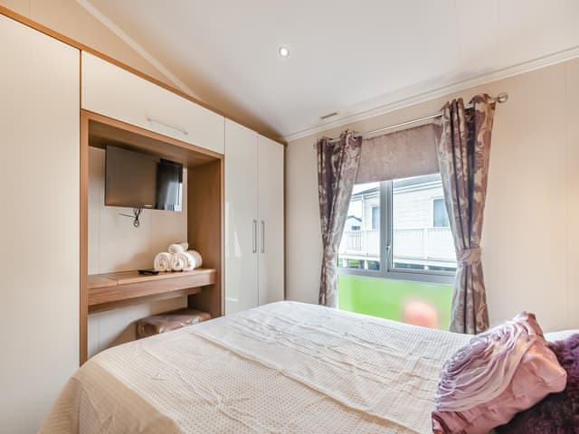 Double bedroom | Sea View Lodge, Crimdon, near Hartlepool