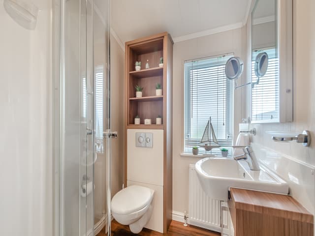 Bathroom | Sea View Lodge, Crimdon, near Hartlepool