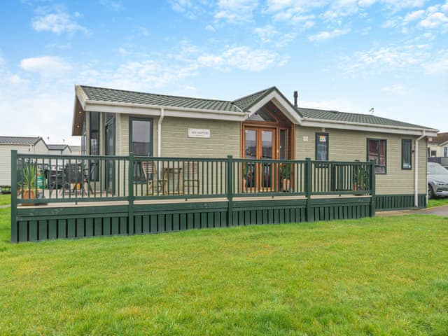 Exterior | Sea View Lodge, Crimdon, near Hartlepool