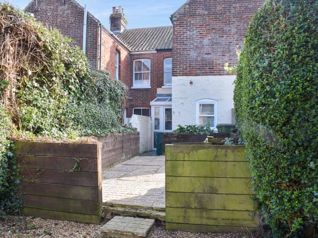 Outdoor area | Fuchsia Cottage, Sea Palling