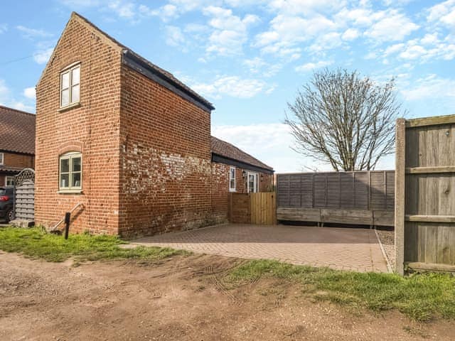 Exterior | The Barn, Martham