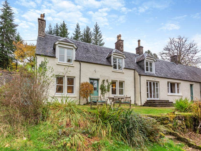 Exterior | Garden Cottage - Achnashellach, Strathcarron