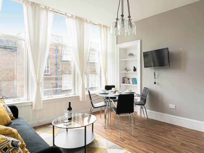 Living area | Bell - Mercantile Apartments, Dundee