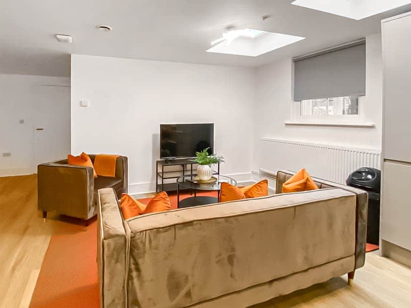 Living room | Apartment 2 - York Riverside Apartments, York