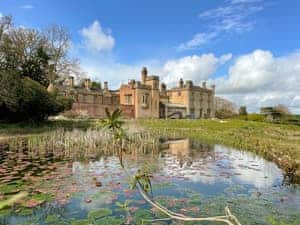 Garden and grounds | Apartment at Llanerchydol Hall, Welshpool