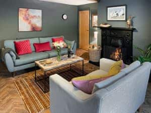 Living room | Elizabeth Cottage, Glossop