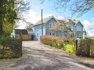 Exterior | Gymmin House, Pendine