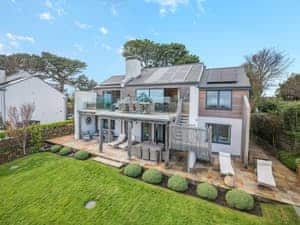Exterior | Long Commons, St Mawes, near Truro