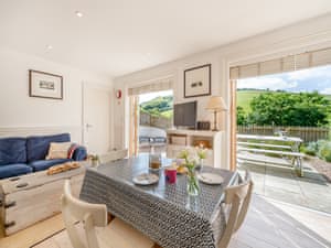 Open plan living space | Garden Apartment, Hallsands