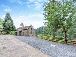 Exterior | Rhyblid Fach, Myddfai, Llandovery