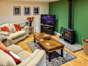 Living room | Oak Tree Barn - Oak Tree Holiday Lets, Otterburn