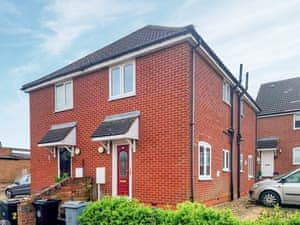 Exterior | Julius-Den, Grantham