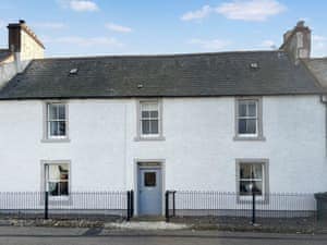 Exterior | Ivydene Cottage, Cromarty