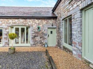 Exterior | Ramblers Retreat - Rhiwddu Barns, Llangadog