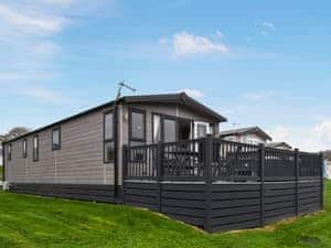 Exterior | Meadow Lakes, St Austell