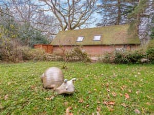 Outdoor | The Studio, Hartfield