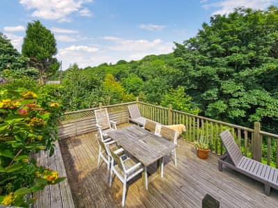 Terrace | Ivy Cottage, Boscastle