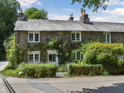 Exterior | Hollyhocks Cottage, Hellandbridge, near Bodmin