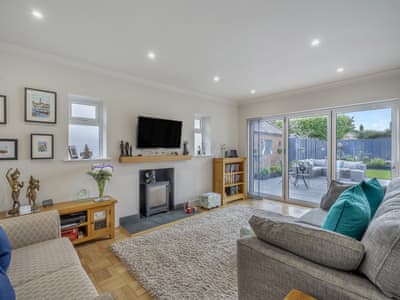 Living room | Garden View, Bournemouth