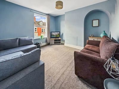 Living area | Amaya Five - Grantham Getaways, Grantham