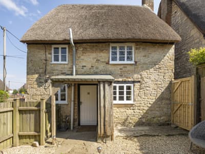 Exterior | No 18 - Sturminster Retreats, Sturminster Newton