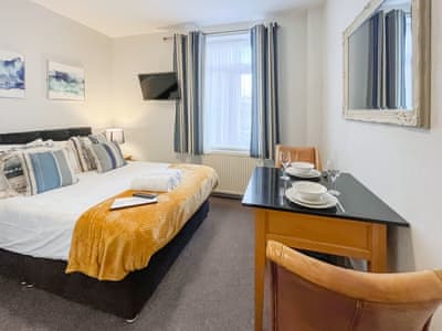 Open plan living space | Pier View Apartment 1 - Pier View, Skegness