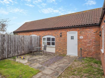 Exterior | Potting Shed - Ailby Retreats, Ailby