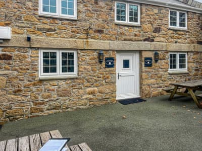 Exterior | Haybarn - Tokenbury Manor Cottages, Liskeard