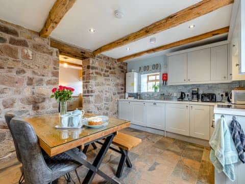 Kitchen/diner | The Stables - Ramsor Farm, Ramshorn