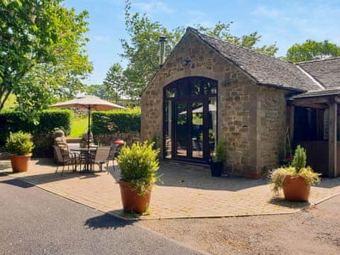 Delightful, renovated barn conversion  | Waterfall Cottage - Lumsdale Cottages, Lumsdale, Tansley Wood, near Matlock