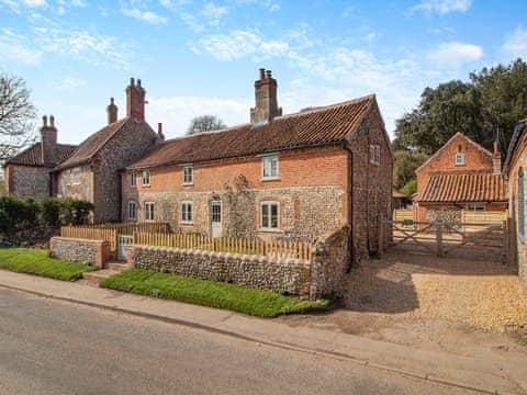 Exterior | Cherry Tree Cottage - Clevency Cottages, Great Snoring, near Fakenham