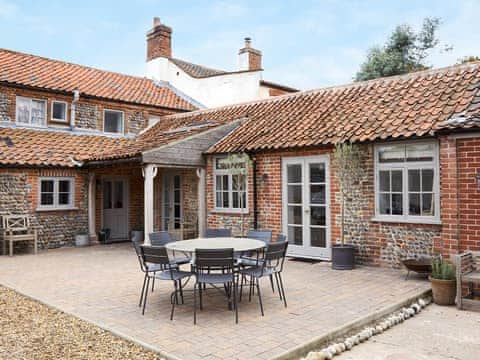 Exterior | Eden Hall Cottage, Bacton