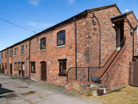 Exterior | Hopley House, Middlewich