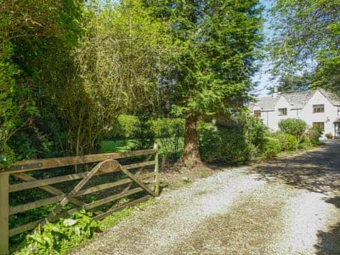 Exterior | Treetops, Rodborough Common, near Stroud