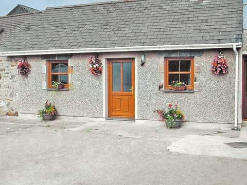 Exterior | The Stables - Glan Morfa Ganol, Abererch, near Pwllheli