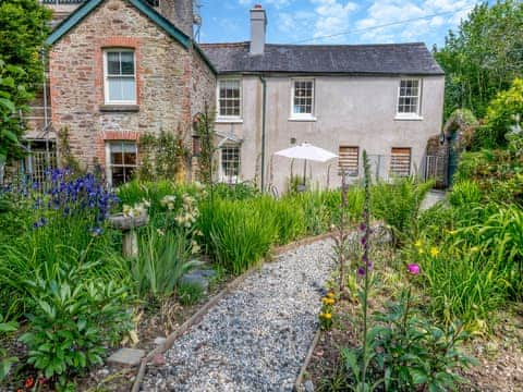 Exterior | South Wing Cottage, Rumleigh