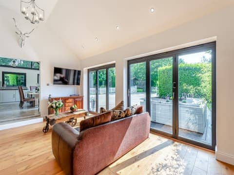 Living room | Foxton Lodge - Harrietsham Retreats, Harrietsham, Maidstone