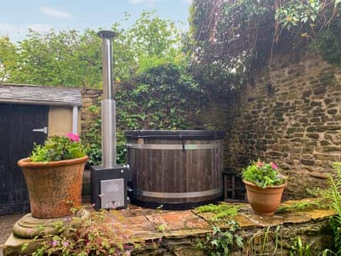 Hot tub | Causeway Cottage, Wolsingham