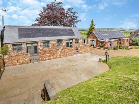 Exterior | The Old Stables 2 - Quarry Hill Farm, Shipton-Under-Wychwood