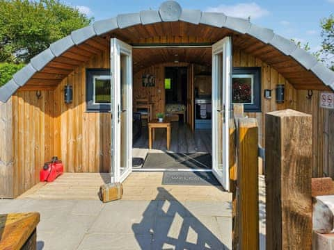 Outdoor area | Glamping Pod 1 - The Smithy, Newton Abbot