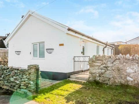 Exterior | Little Netherleigh, Four Mile Bridge, near Trearddur Bay