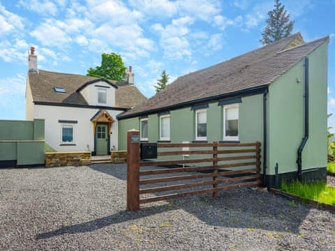 Exterior | High Plain Lodge - Pennine Retreats, Alston