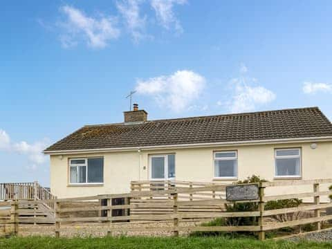 Exterior | Ballygroggan Bungalow - Ballygroggan Farm, Machrihanish, near Campbeltown