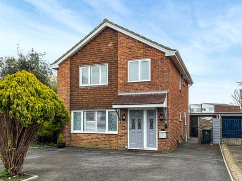 Exterior | Alverstoke Seaside Cottage, Alverstoke, Gosport