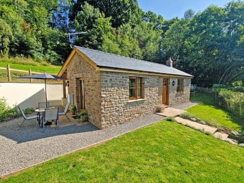 Exterior | Thornycroft Cottage, Earlswood, near Chepstow